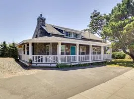 Coastal Lincoln City Home with Spacious Deck!