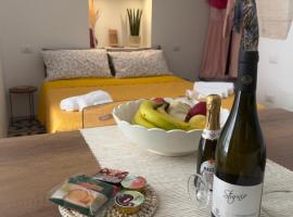 Casa Zizì, hotel v destinaci Locorotondo