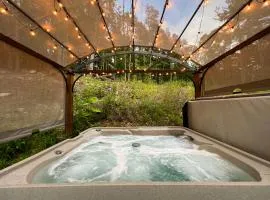 Dreamy Couples Cabin in the Shenandoah Forrest