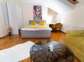 Mini Hotel RiverLux Apartments