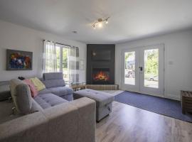 Détente Orford 117 condo / chalet, ξενοδοχείο σε Orford
