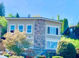 칠리웍에 위치한 호텔 Licensed Mountain Retreat Garden House Near Heritage Park, Cultus Lake