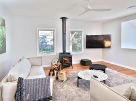 Coastal Pet Friendly Luxe, hotell i Narrawallee