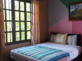 HOTEL EL ALMENDRO, ubytování v soukromí v destinaci Copan Ruinas