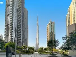 bnbme - Luxury 1BR Apt w Burj Khalifa Views Pool Gym & Prime Location Near Dubai Mall