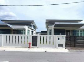 JOVIAL SingleStorey Bungalow 4Room10Pax `Alma, μπανγκαλόου σε Bukit Mertajam