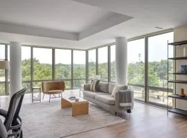 Pentagon City 2br w pet spa firepit nr dining WDC-698