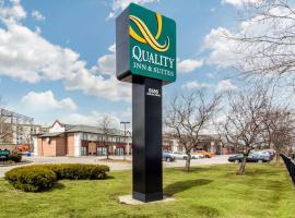 Quality Inn & Suites, hotel v mestu Mississauga