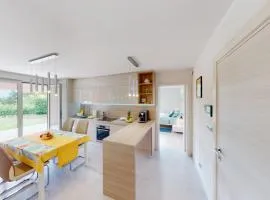 Design Apartment EMERALD Viškovo