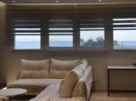 SeaView Apartment Megas Limnionas