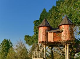 Domaine de Dienné - Villages Vacances, hotel in Dienné