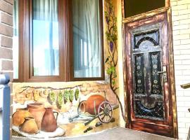 Batumi Wonderland Guest House, bed & breakfast i Batumi