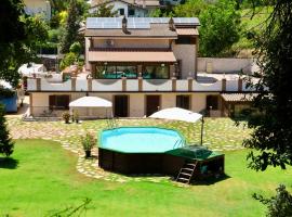 Villa da Vitto: Relax & Comfort, vacation home in Grottammare