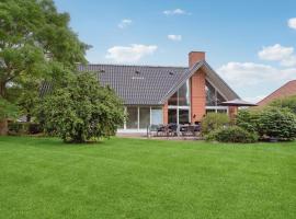 Lovely Home In Nyborg With Swimming Pool – dom wakacyjny w mieście Ullerslev