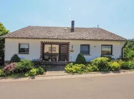 Cozy Apartment In Grenderich With Wifi