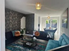 CAPRI 13 SA's 3 bedroom home, close to Loughborough University and M1