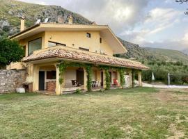 Villa Pientime - natura e mare, holiday rental in Formia