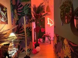 Suite Maison Tropical - Luxury Apartment in Central Bari