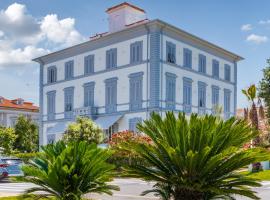Hotel Tirreno, hotel v destinácii Marina di Massa