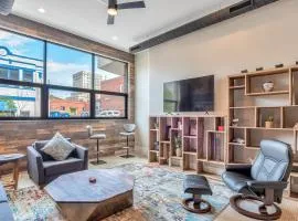Exceptional Downtown Condo