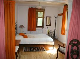 Guest house Kamenik、ヤゴディナのホテル