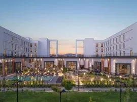 Doubletree By Hilton Canakkale