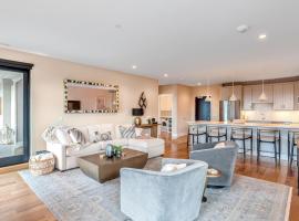 Outstanding Luxury Downtown Condo, hotel in Asheville