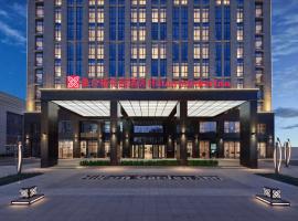 Hilton Garden Inn Tianjin Huayuan, hotel in Tianjin