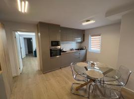 Luxury Apartment Centrul Vechi, hotel em Curtea de Argeş