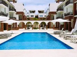 Deluxe Condo/1BR-1BT/Close to Beach/Pool View