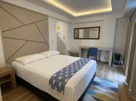 Grau Business Hotel