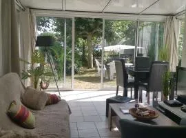 Rêve de Bisca Appartement spacieux climatisé avec jardin privatif piscine et parking privés