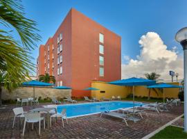 City Express Junior by Marriott Cancun, hotel v destinaci Cancún