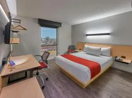 City Express by Marriott Salamanca