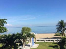 APARTAMENTO FRENTE A LA PLAYA EN COVE&Ntilde;AS