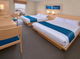 City Express by Marriott Puebla FINSA, hotel dicht bij: Luchthaven Puebla-Hermanos Serdan - PBC, Puebla