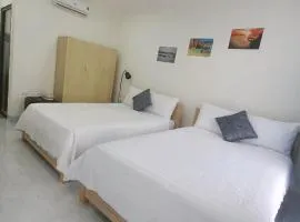 Ánh Dương Homestay - Coastal stop - Just 2 mins walking to Eo Gio