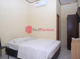 Wisma Fortuna Syariah Mitra RedDoorz, hotel v destinaci Sukoharjo