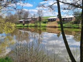 BUNGALOVY U RYBNÍKA, campsite in Olbramkostel