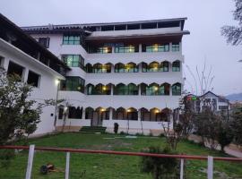 Hotel Ritz, Srinagar, hotel Szrínagarban
