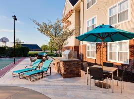 Residence Inn Indianapolis Fishers, hotel with jacuzzis in Fishers