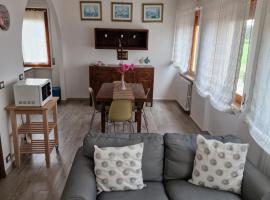 Le Logge Apartment, hotel with parking in Baratti