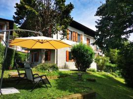 La Casa di Raffaella - appartamento con giardino, Hotel in Bracca