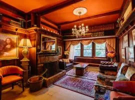 Warburton Lodge