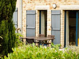 Beautiful luxury apartment near a Breton oyster village, lúxushótel í Cancale