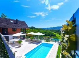 Stunning Home In Donja Stubica With Heated Swimming Pool