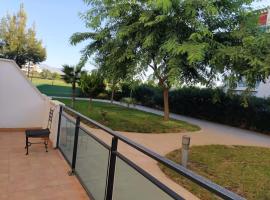 Bajo puerta de Alcazaba, apartment in Retamar