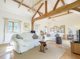 The Cottage at Hale Hill Farm, Pulborough, cabaña o casa de campo en Pulborough