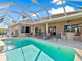 Mile From Beach Access, Spacious and Redone, Heated Pool