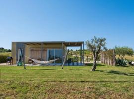 NEW Exclusive Lodges, Marzamemi, Noto, lodge in Pachino